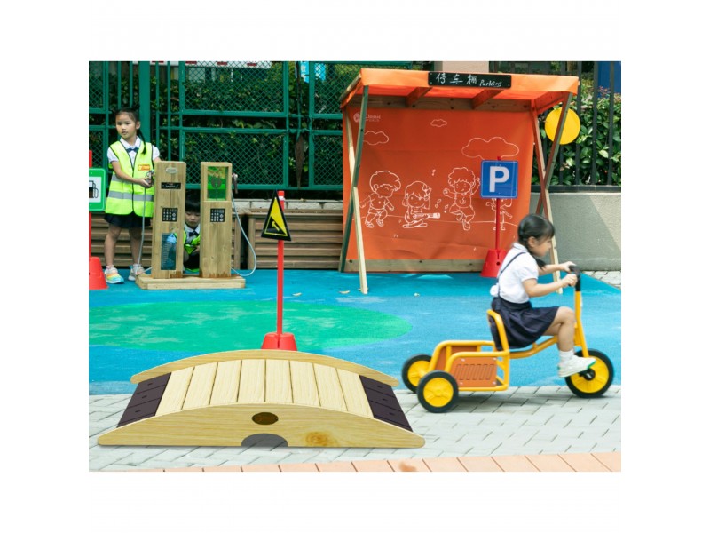 CLASSIC WORLD EDU Zestaw Dużych Znaków Drogowych 90cm - 8el CLASSIC WORLD EDU Zestaw Dużych Znaków Drogowych 90cm - 8el